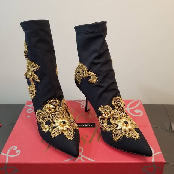 NWT DOLCE & GABBANA 3D embroidered ankle boots sz 38 - Picture 5 of 7